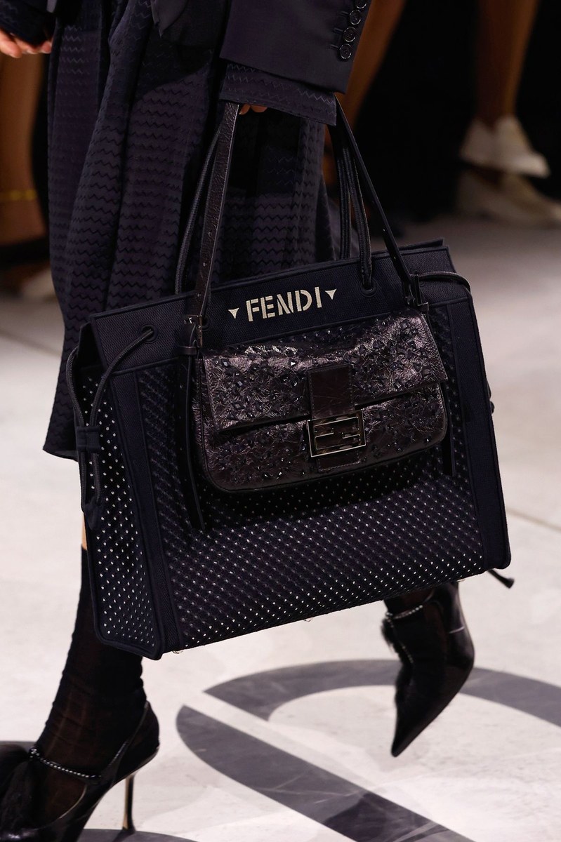 Bag 18