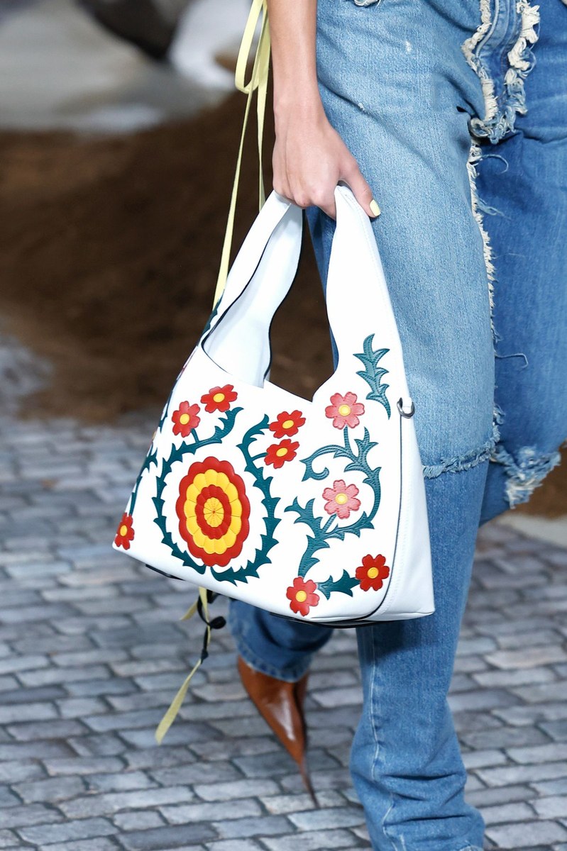 Bag 18