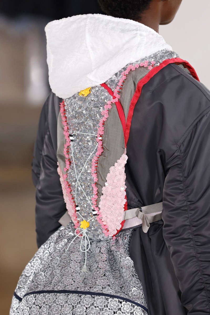 Detail 8