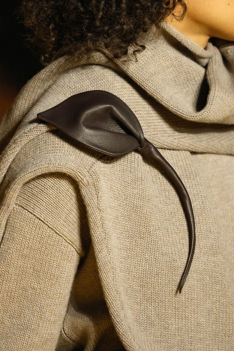 Detail 12