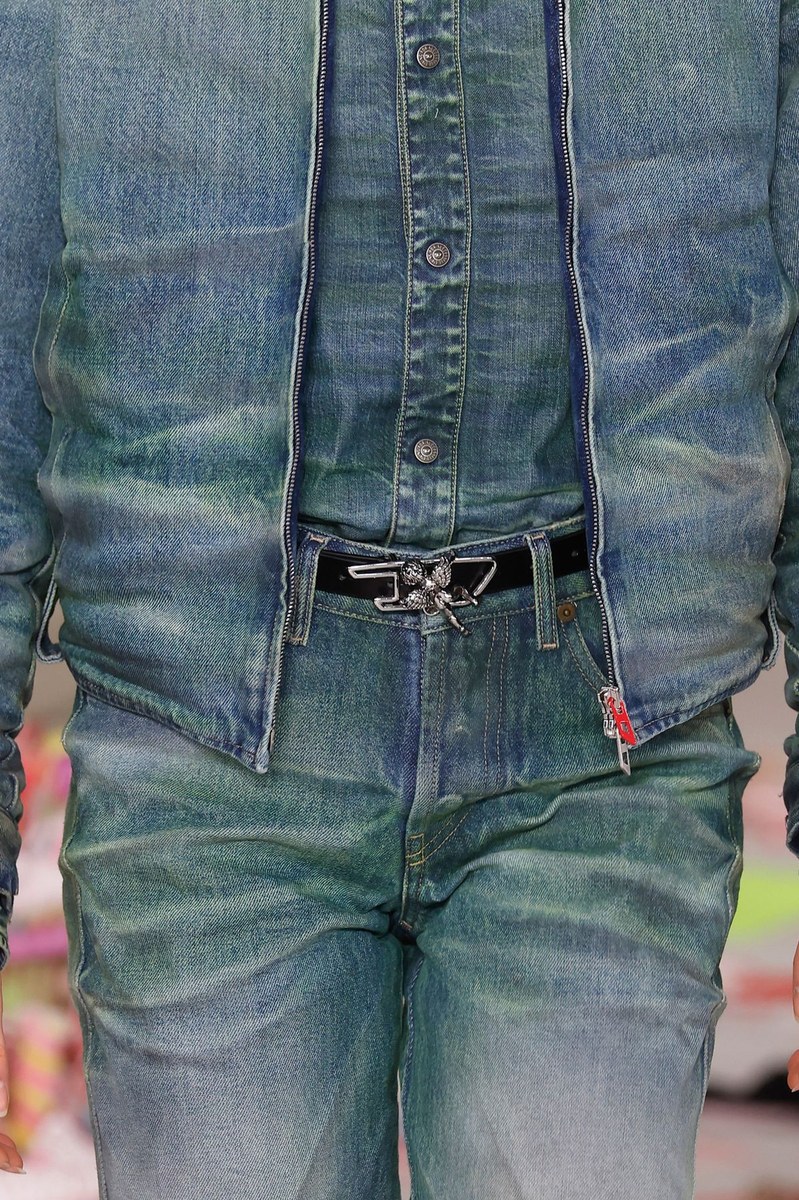 Detail 2