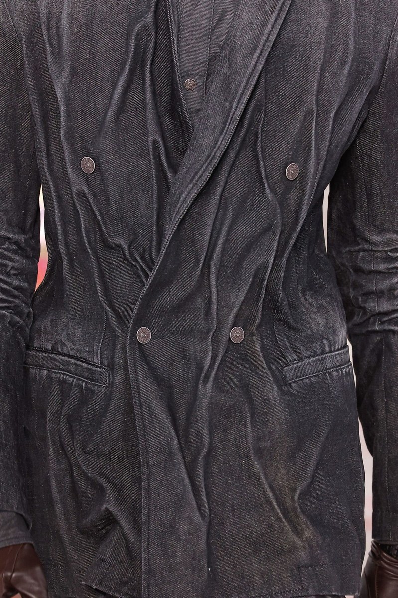 Detail 4