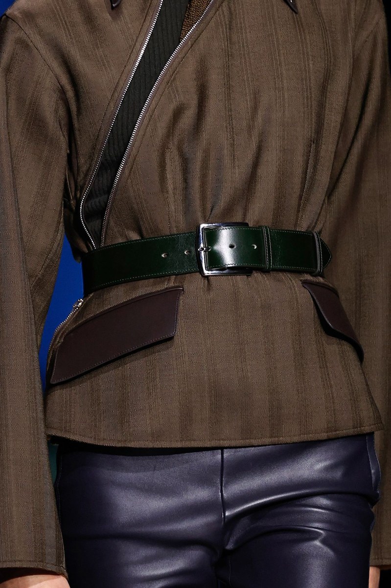 Detail 9