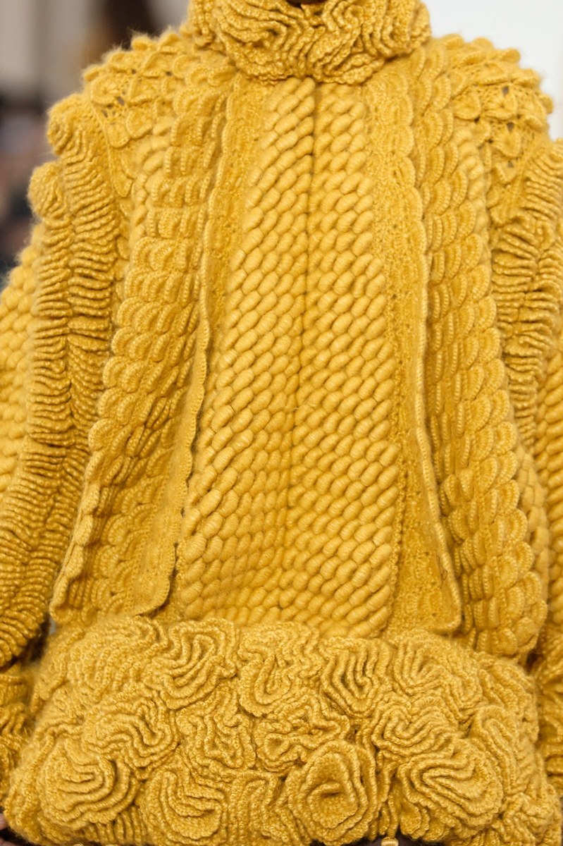 Detail 1