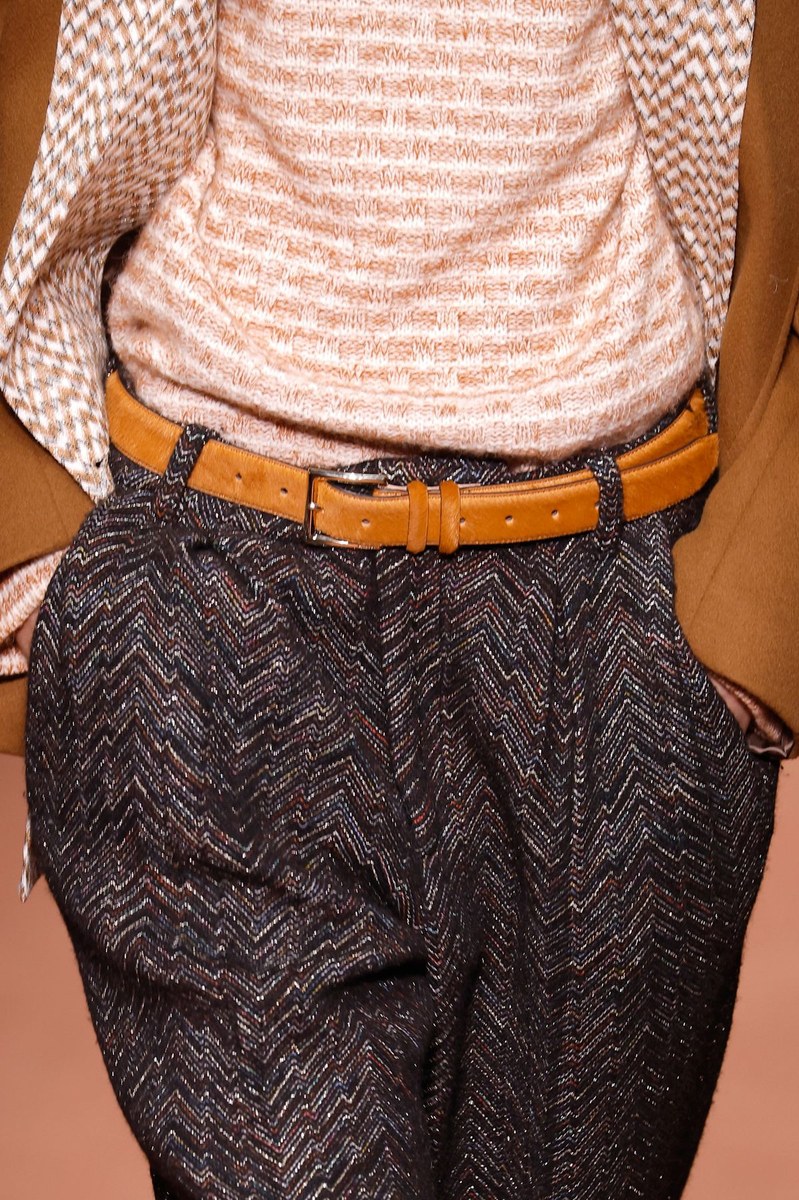 Detail 1