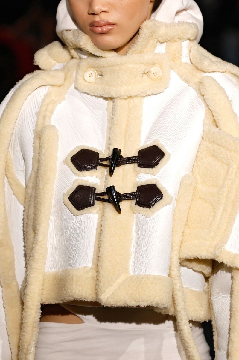 Detail 1