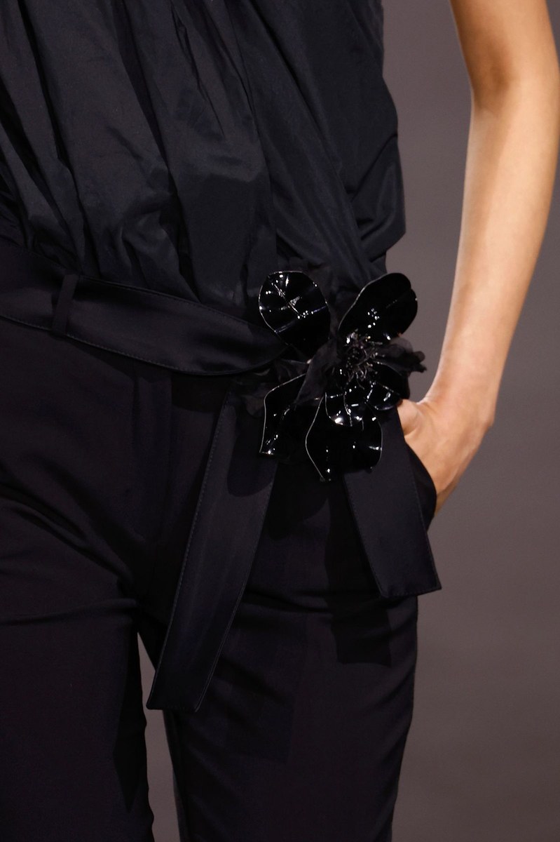 Detail 16