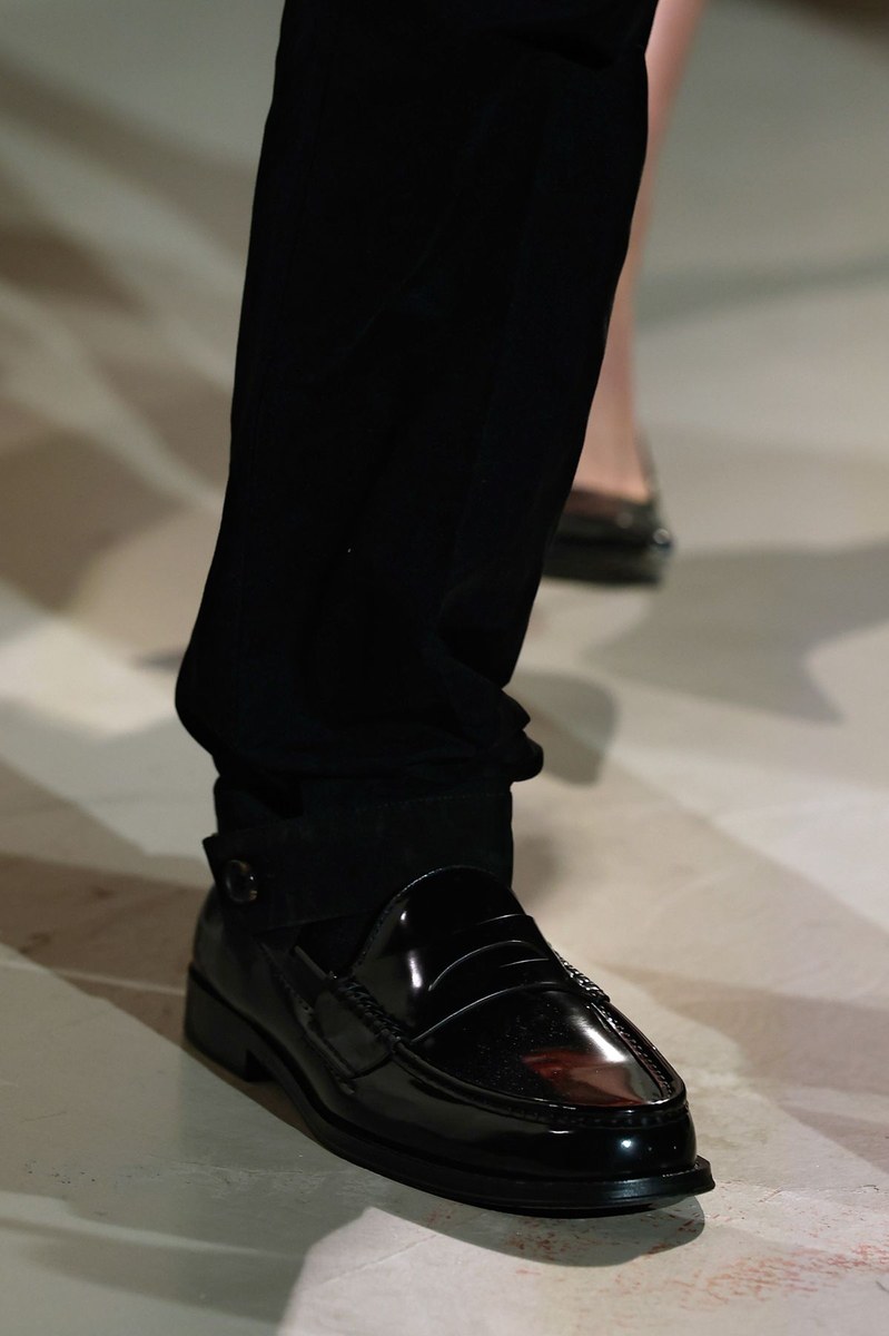 Shoe 4