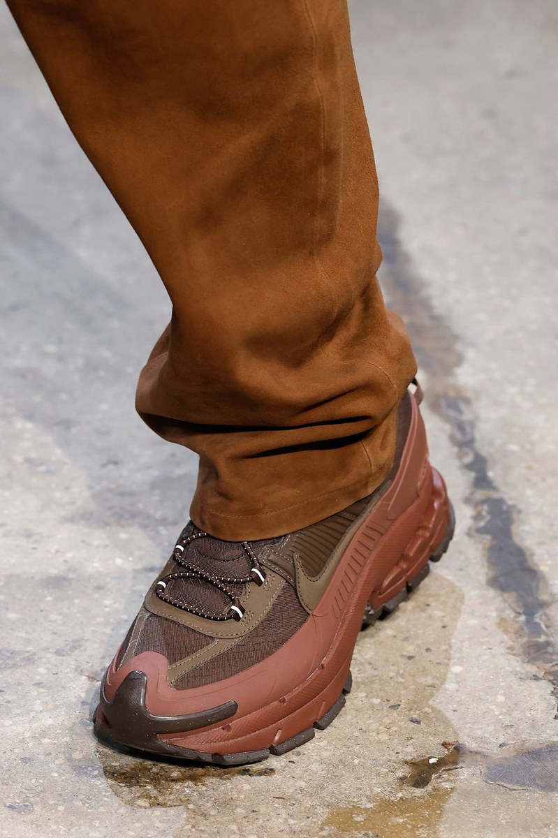 Shoe 2
