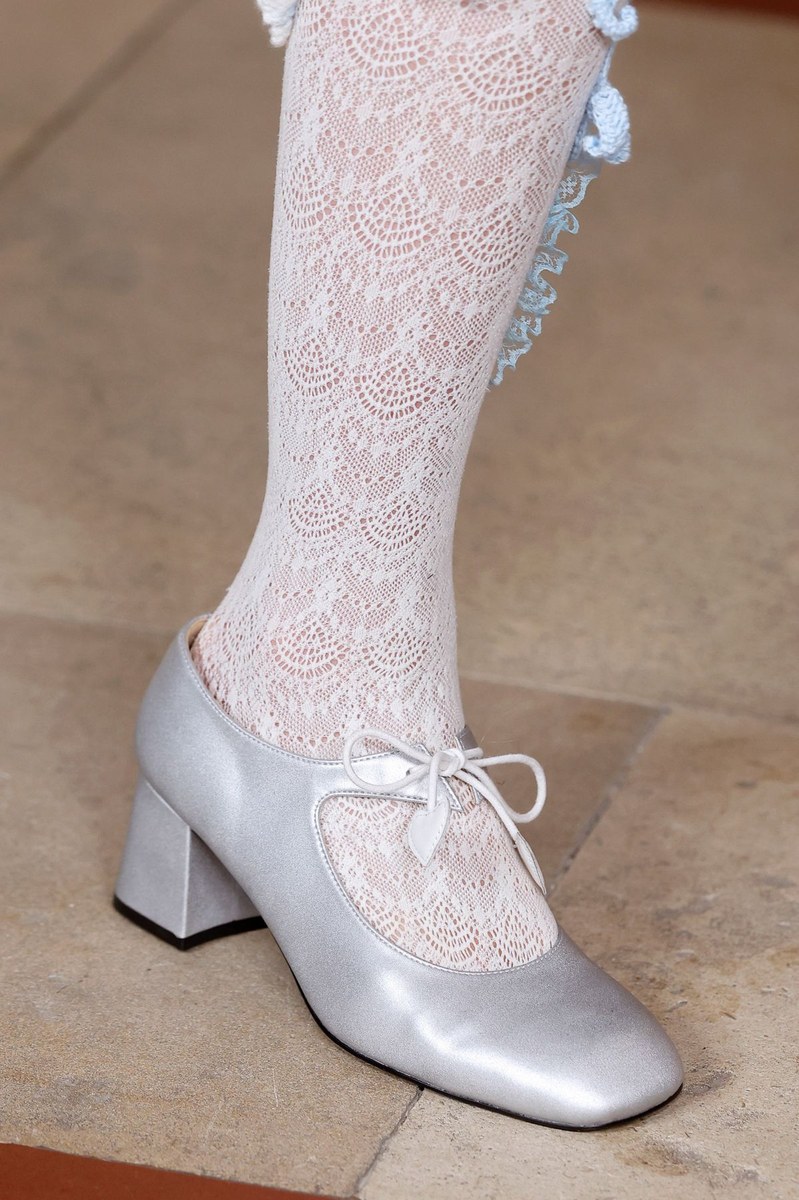 Shoe 8