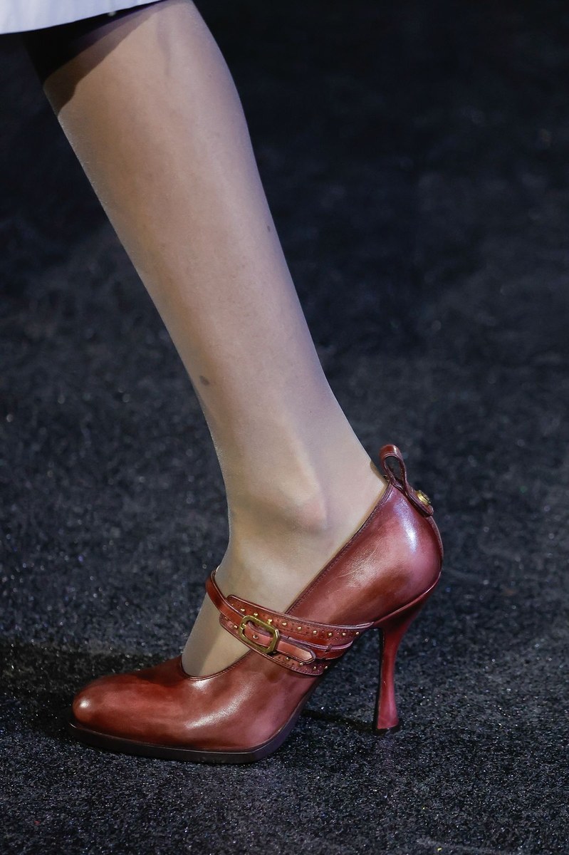 Shoe 1