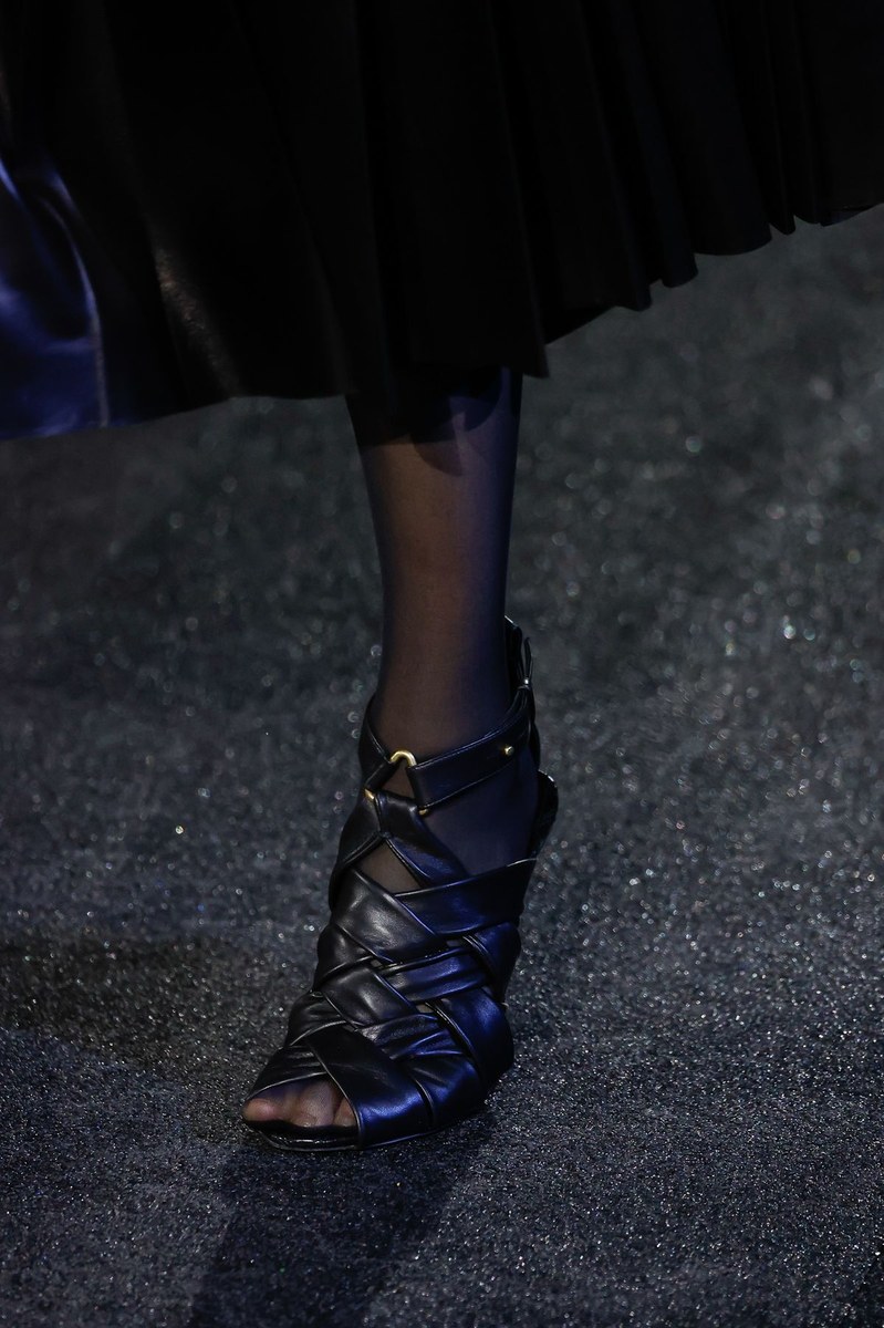 Shoe 4