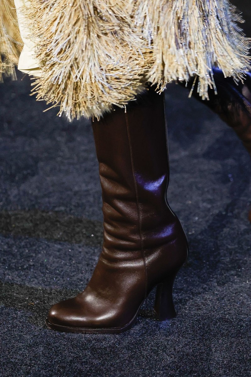 Shoe 8