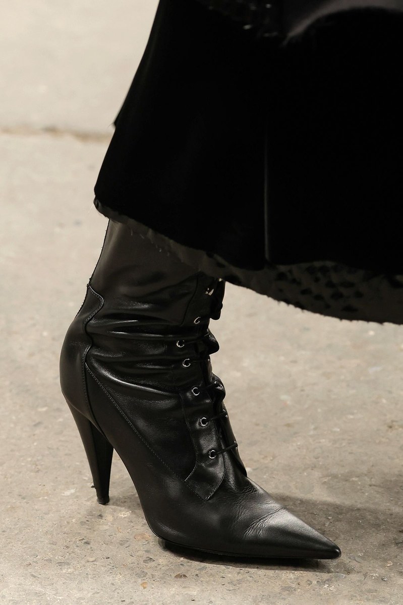 Shoe 5