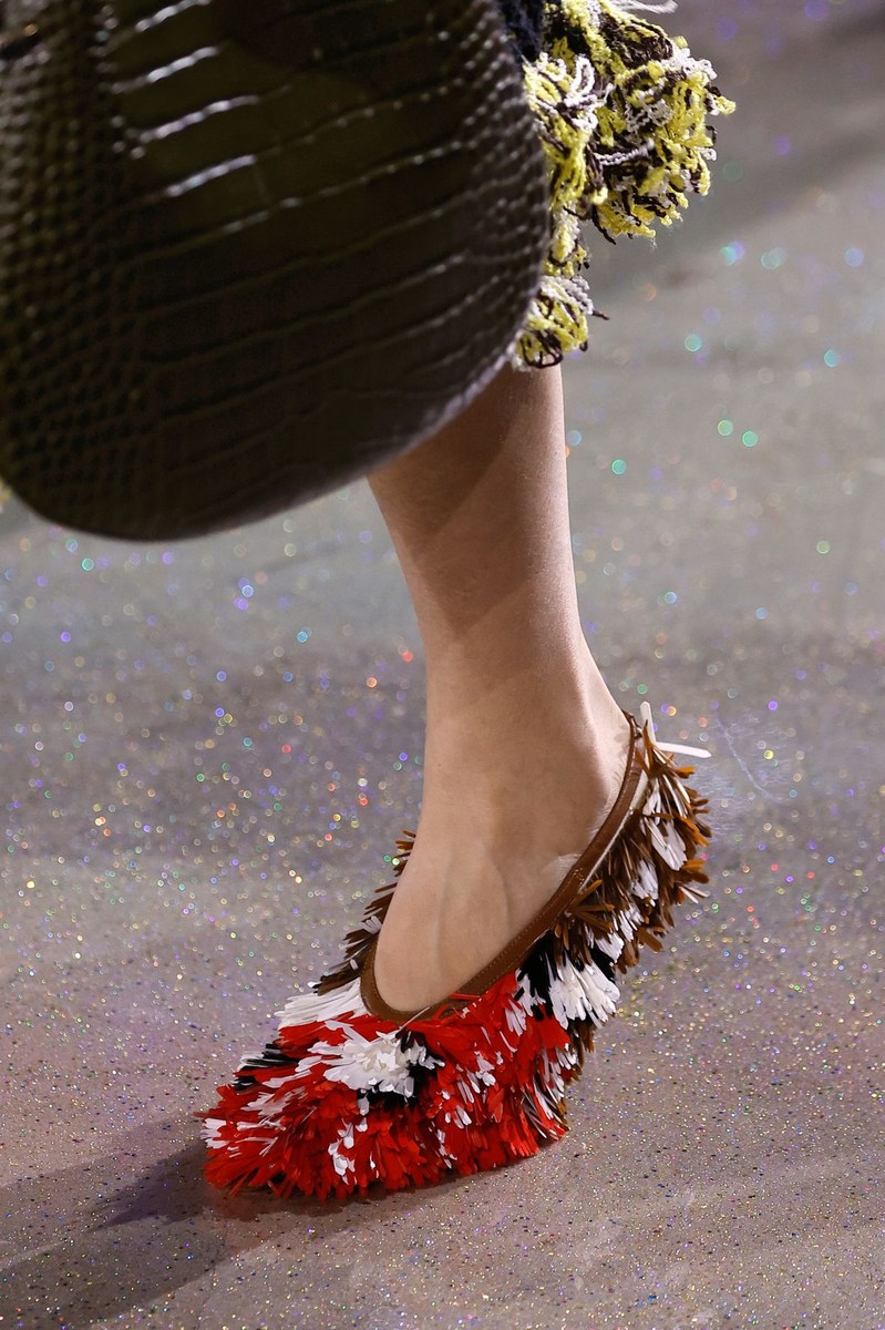 Shoe 22