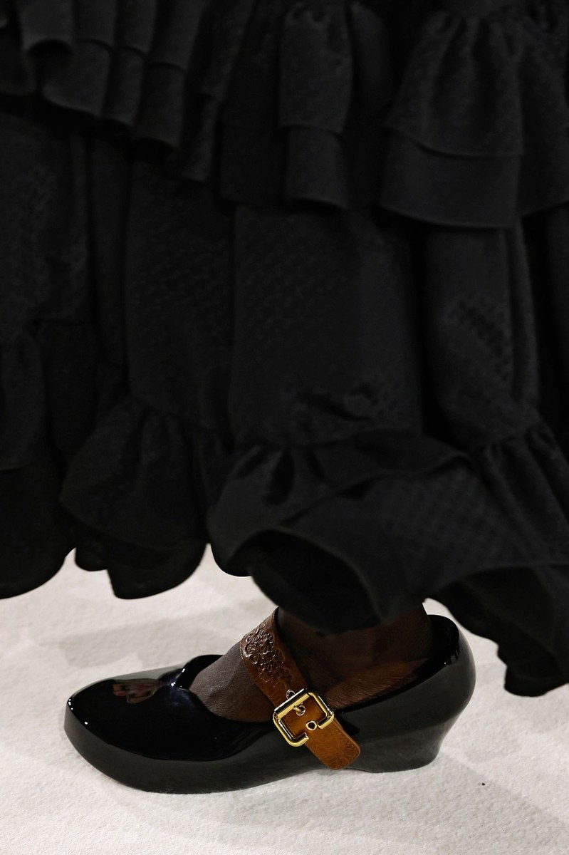 Shoe 3