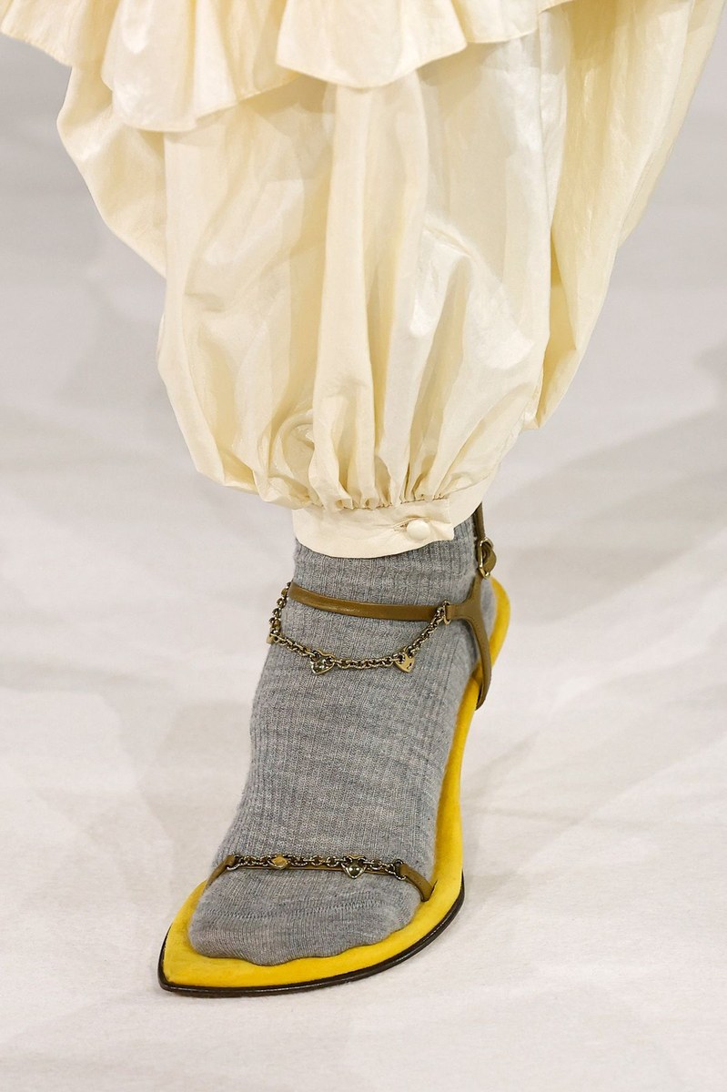 Shoe 9