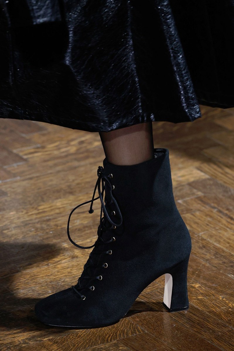 Shoe 4