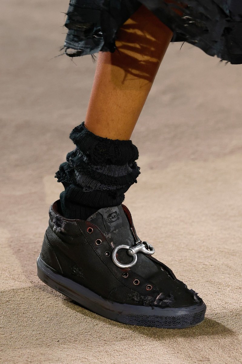 Shoe 6