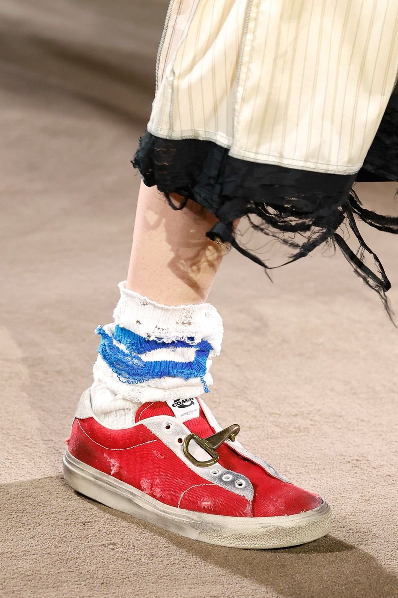 Shoe 13