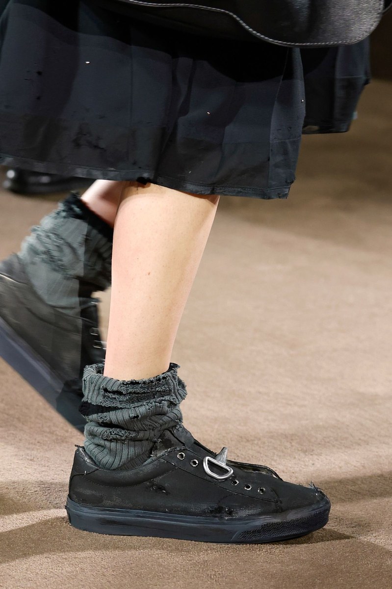 Shoe 14