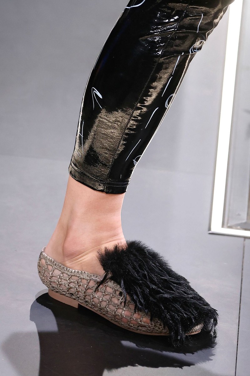 Shoe 2