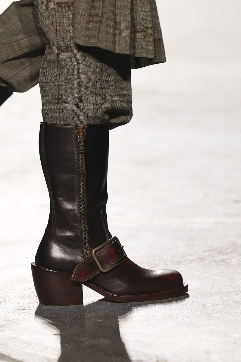 Shoe 8