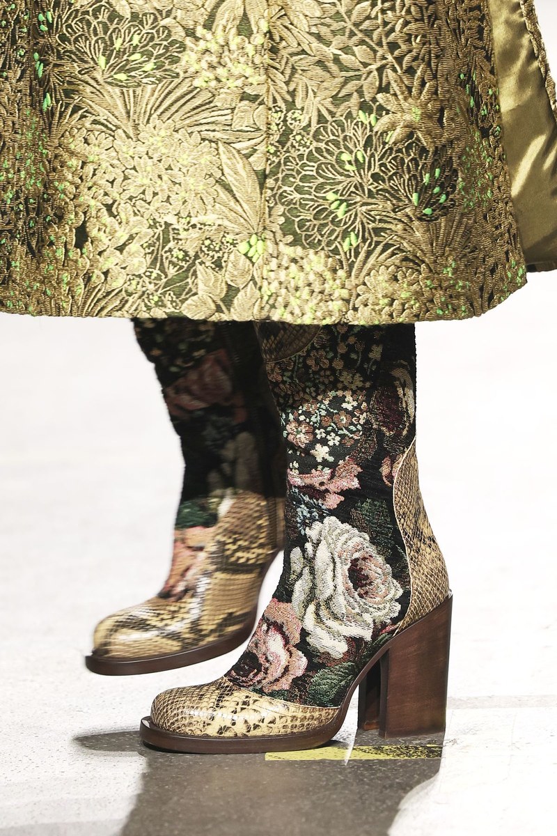 Shoe 9