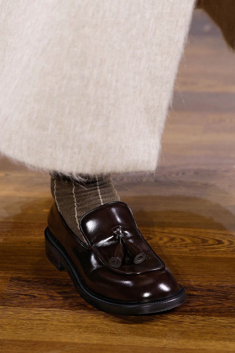 Shoe 2
