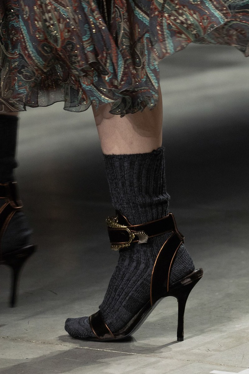 Shoe 7