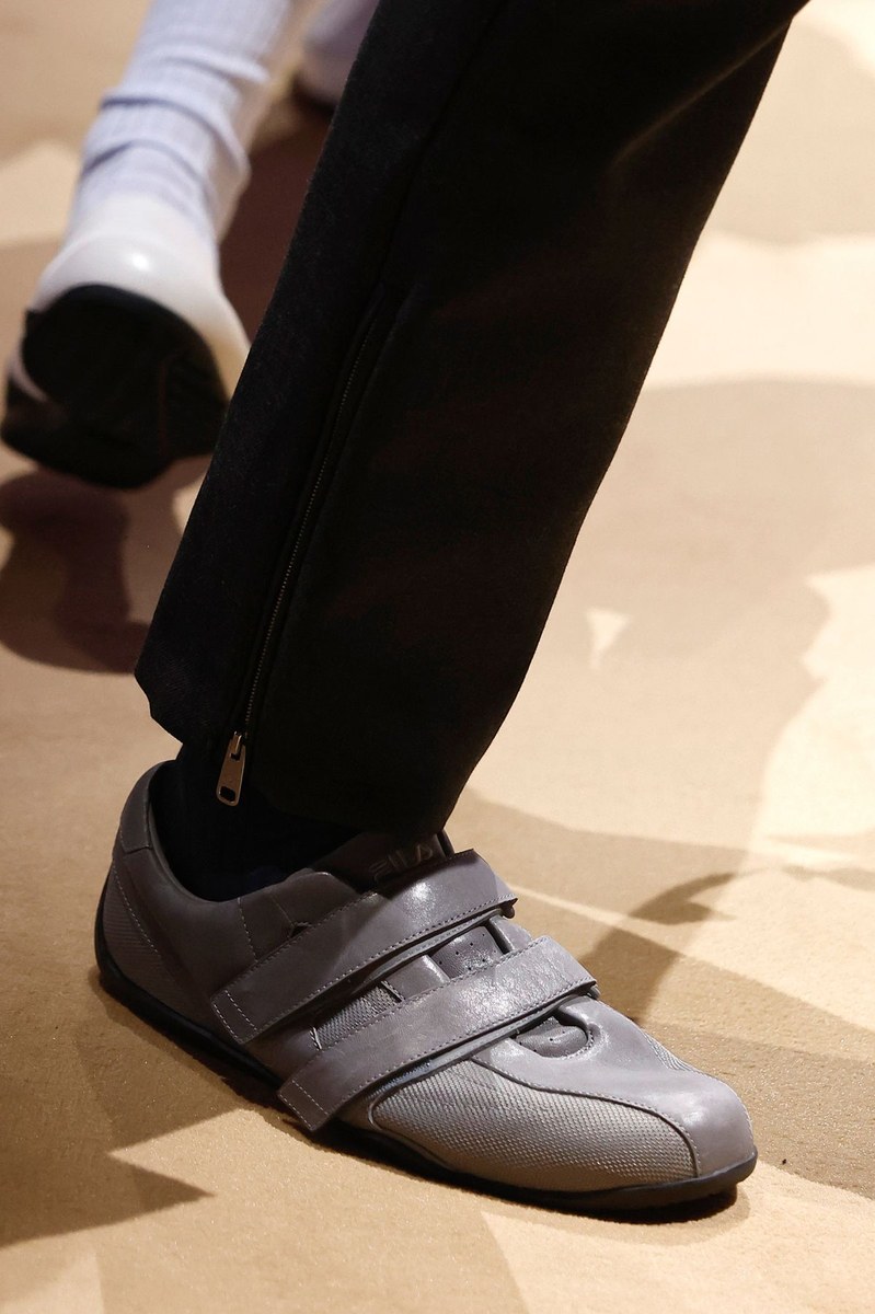 Shoe 13