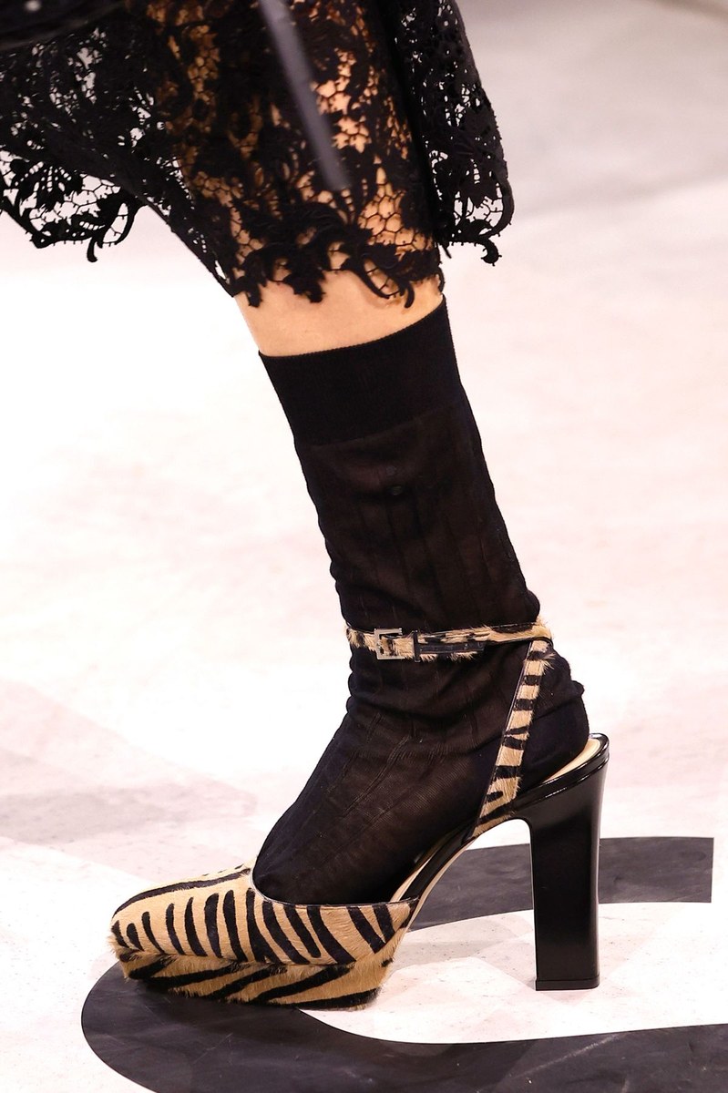 Shoe 11