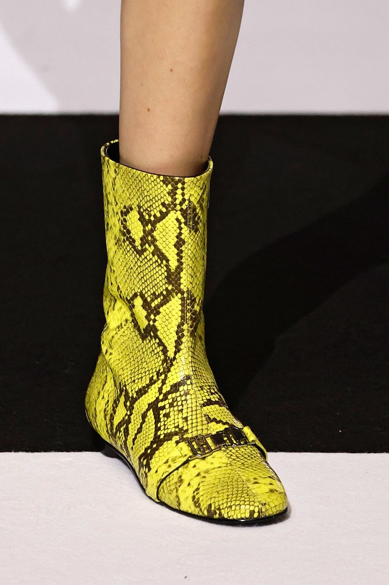 Shoe 7