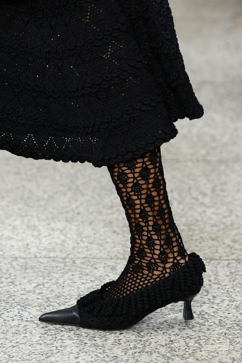 Shoe 15
