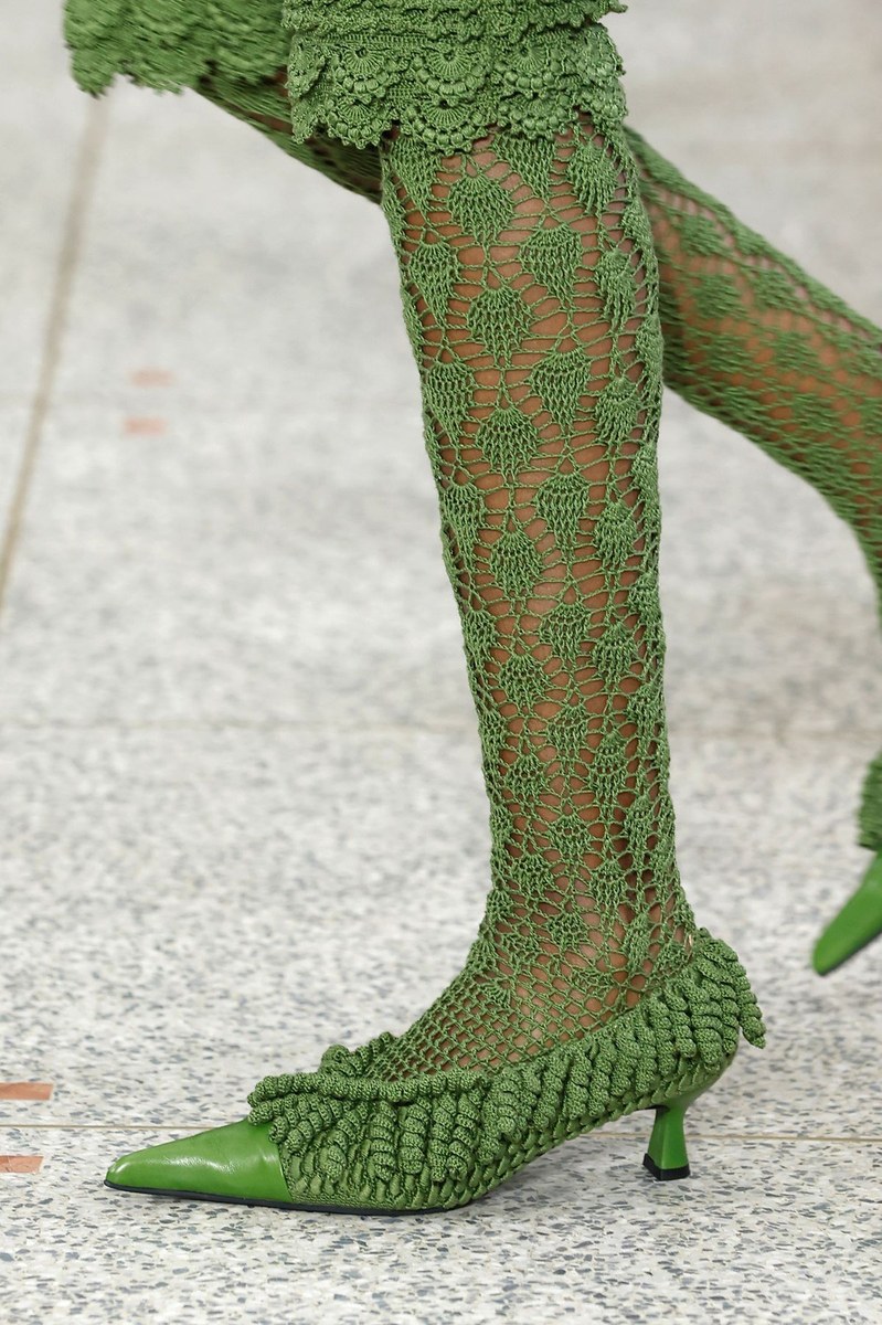 Shoe 17
