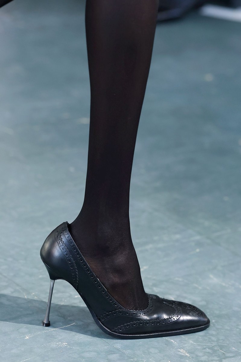 Shoe 6
