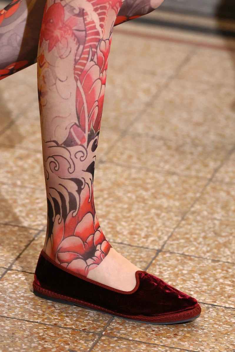 Shoe 10