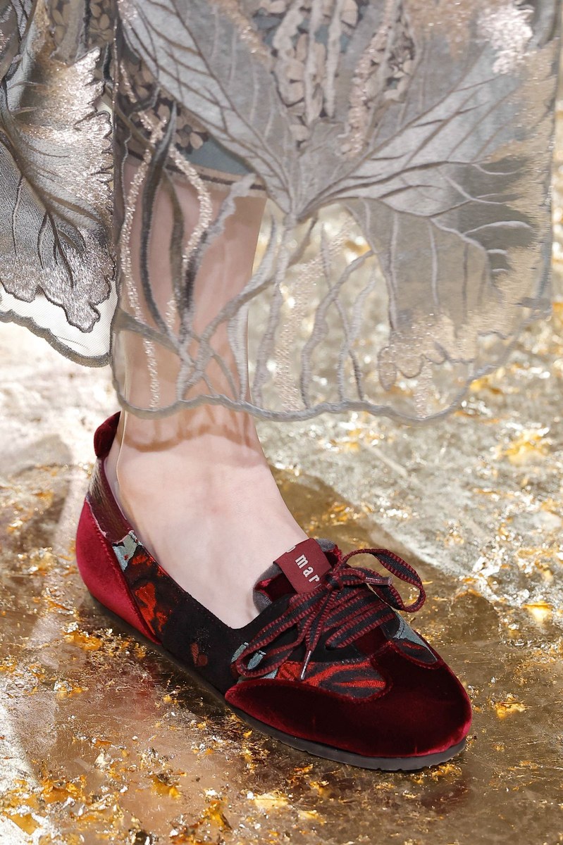 Shoe 7