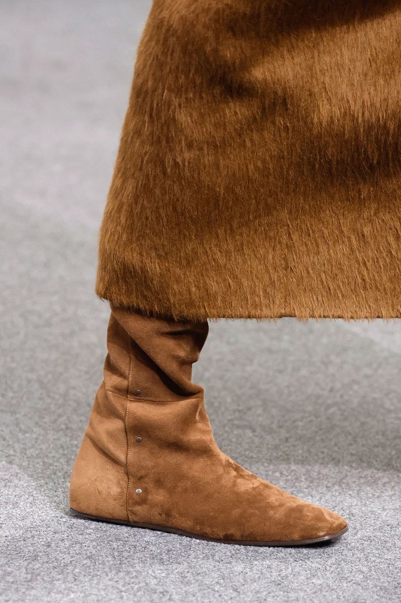 Shoe 8