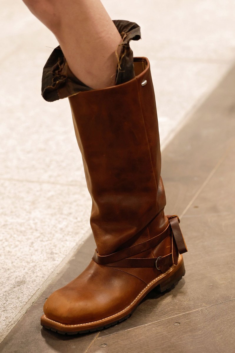 Shoe 4