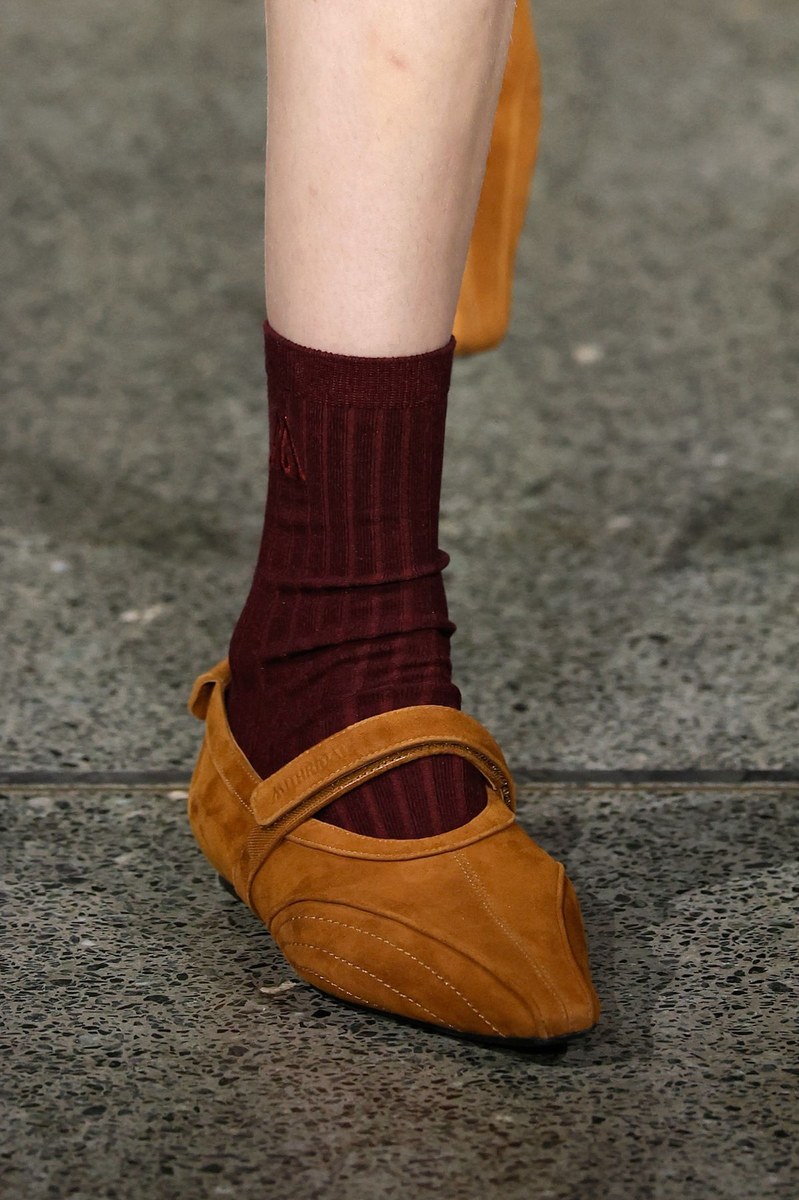 Shoe 1