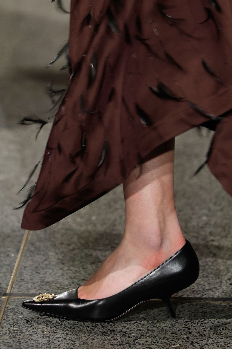Shoe 9