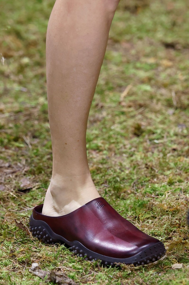 Shoe 2