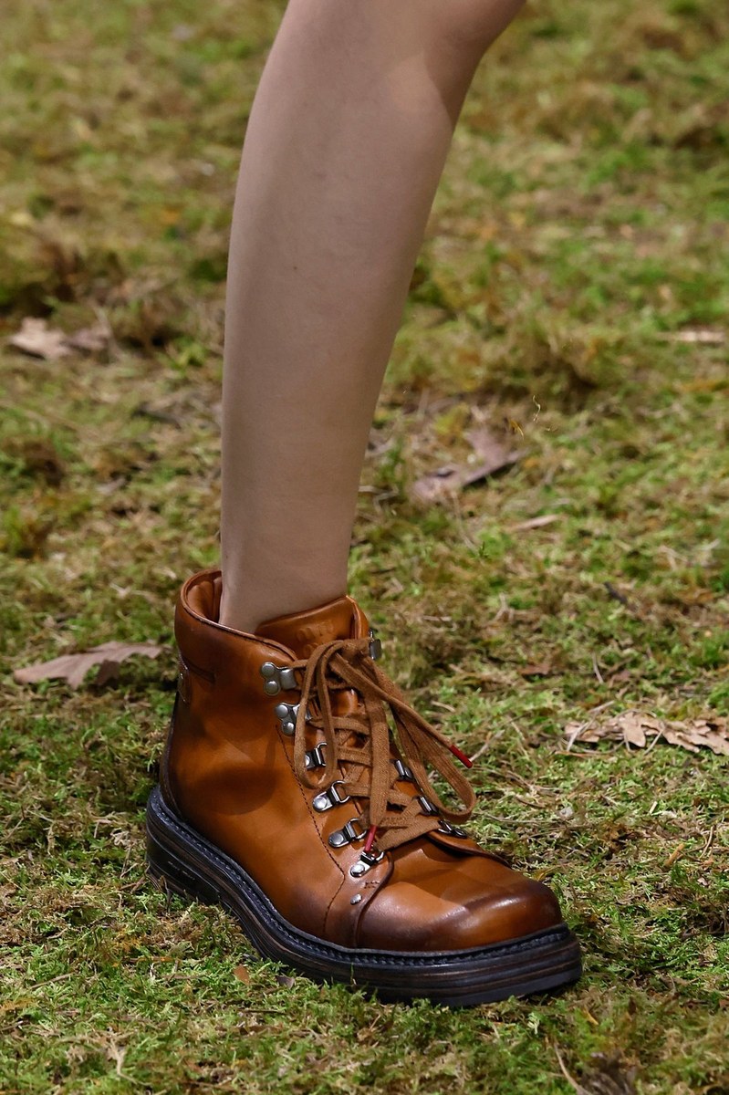 Shoe 5