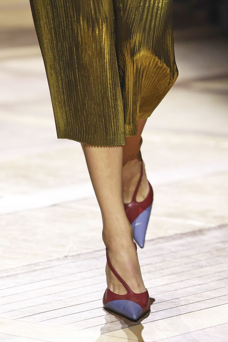 Shoe 4