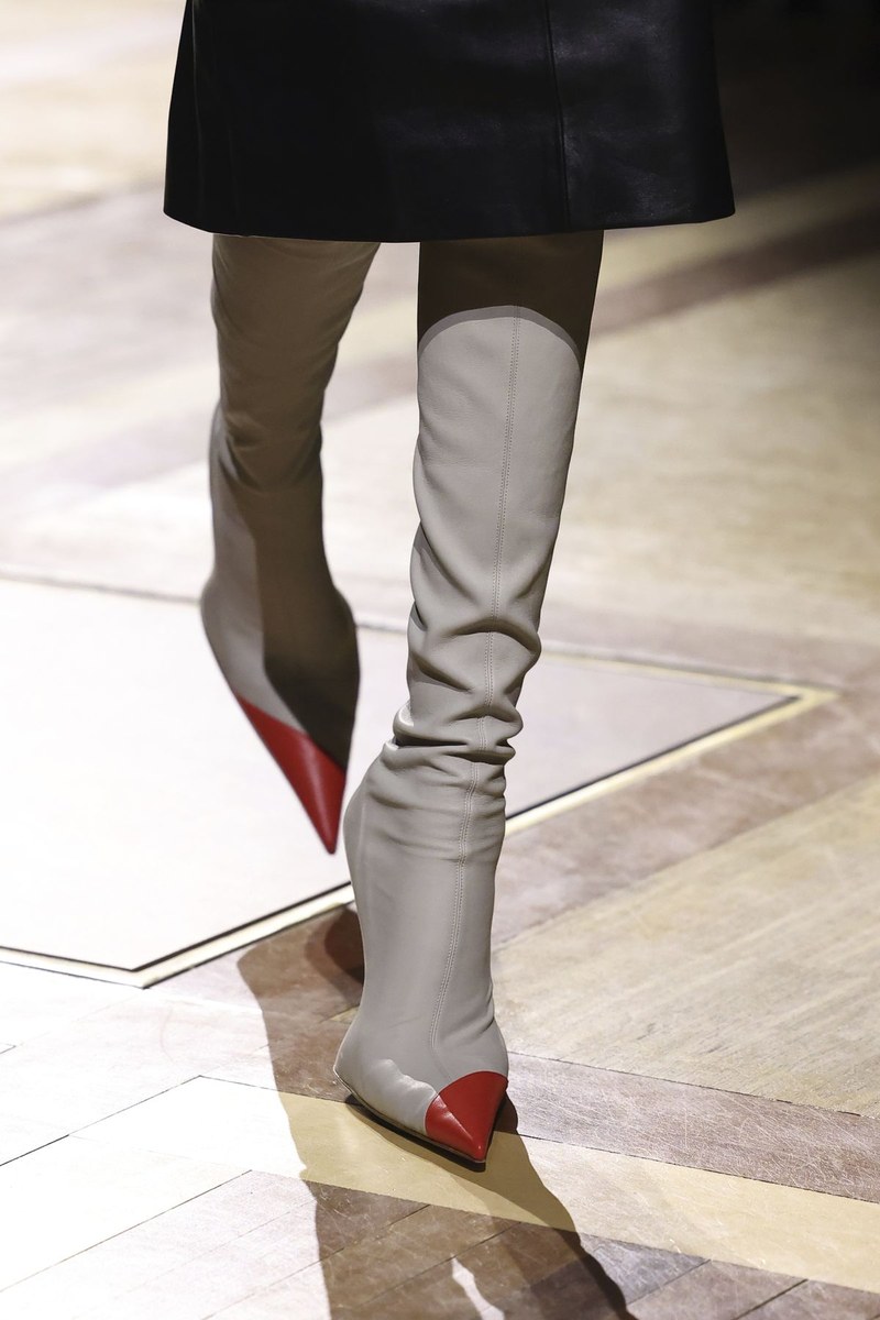 Shoe 7