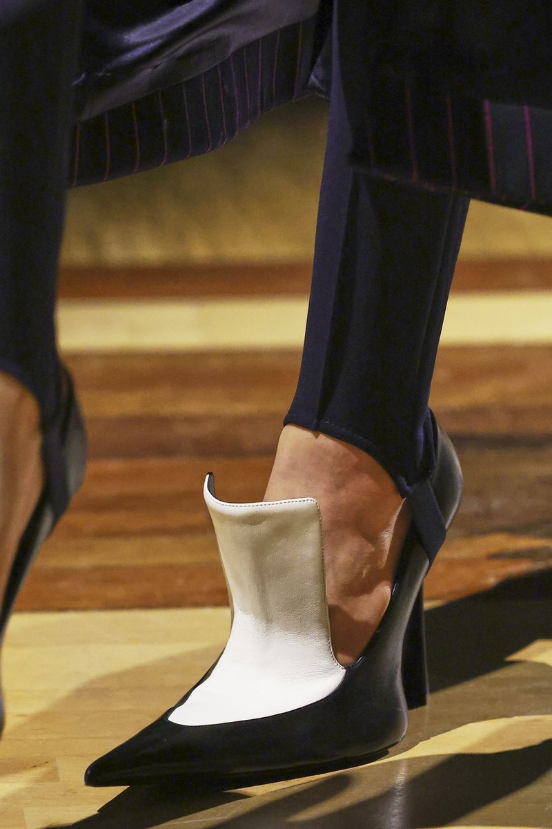 Shoe 9