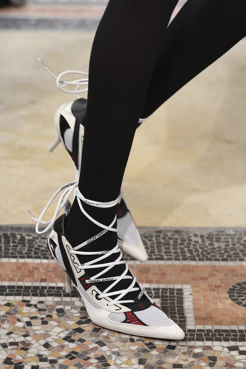 Shoe 17