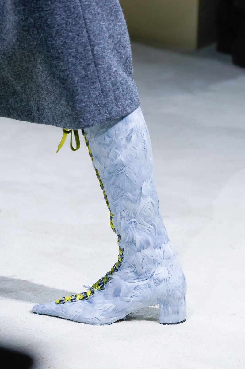 Shoe 7