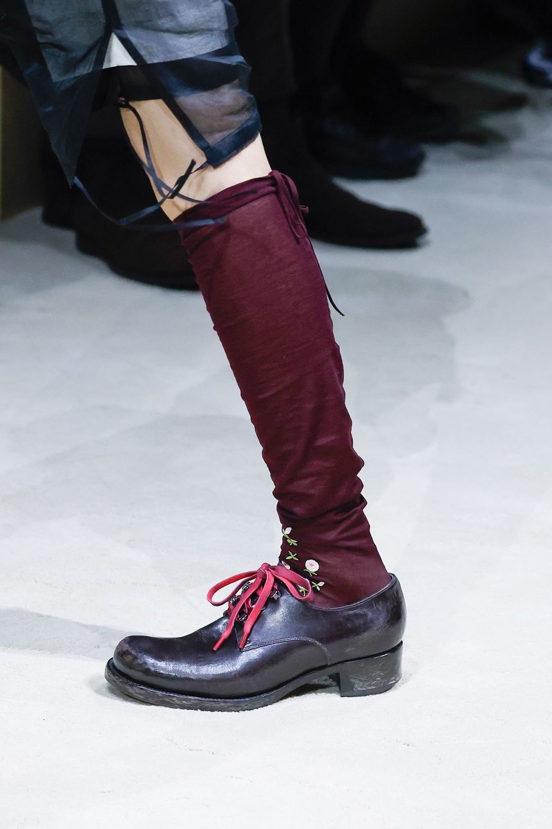 Shoe 21